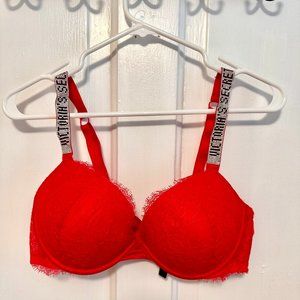 NEVER WORN - Victoria's Secret Red Lace Bra with Diamond Straps - Pushup - 38C